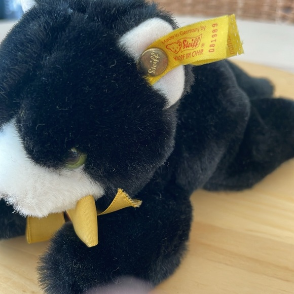 Vintage Mini Floppy black and white cat. See photos for measurements. - Picture 3 of 7